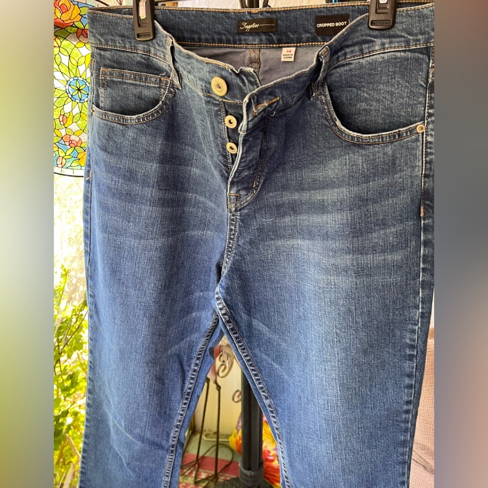 Supplies Jeans